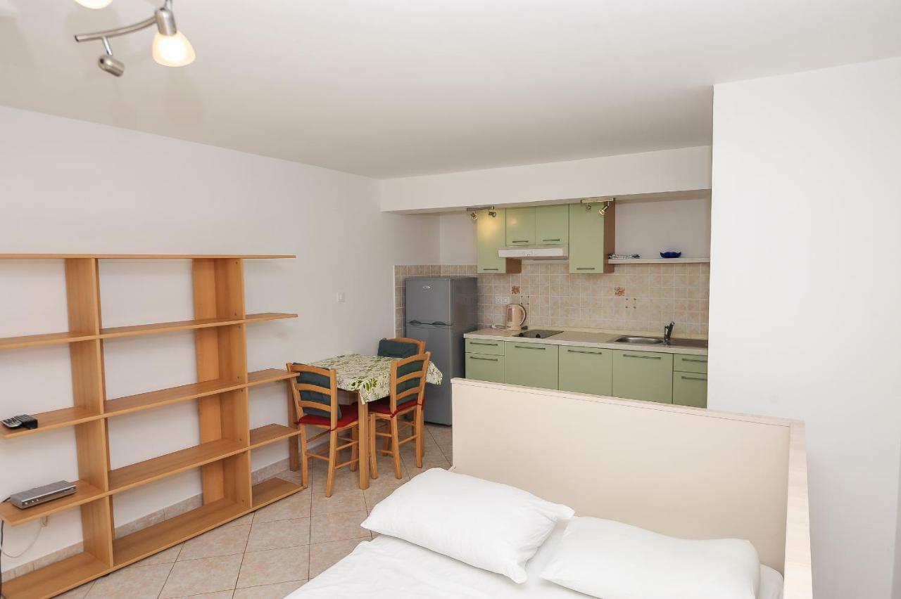 סטארה נובליה Apartmani Vrtlici Zdenka מראה חיצוני תמונה