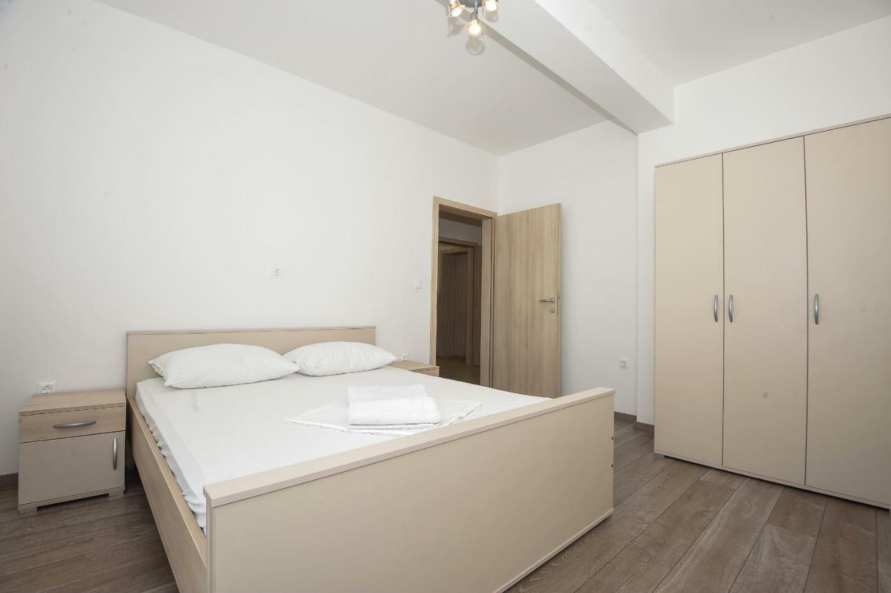 סטארה נובליה Apartmani Vrtlici Zdenka מראה חיצוני תמונה