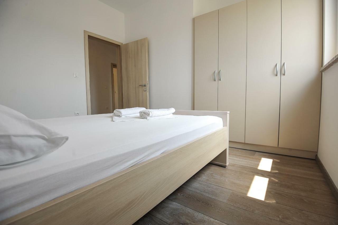 סטארה נובליה Apartmani Vrtlici Zdenka מראה חיצוני תמונה